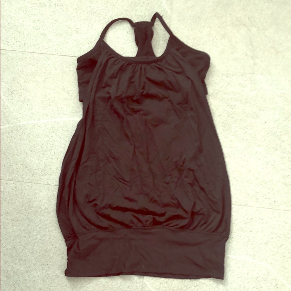 Side cut out lululemon bra top size 4